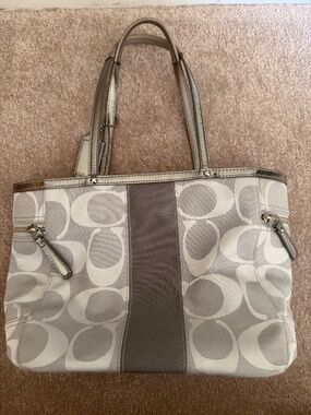 Coach Tote